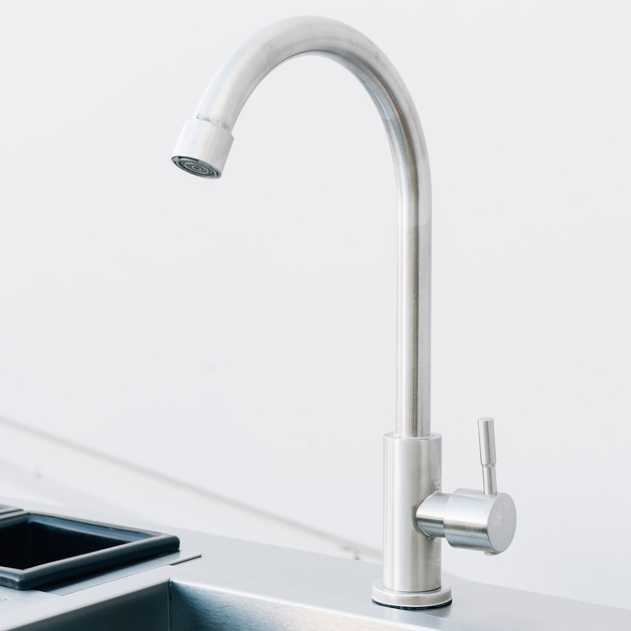 30″ Beverage & Prep Station
