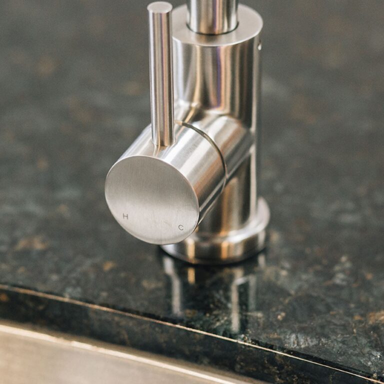 19″x 15″ Undermount Sink